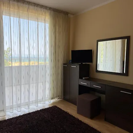 Tropic * Slantchev Briag