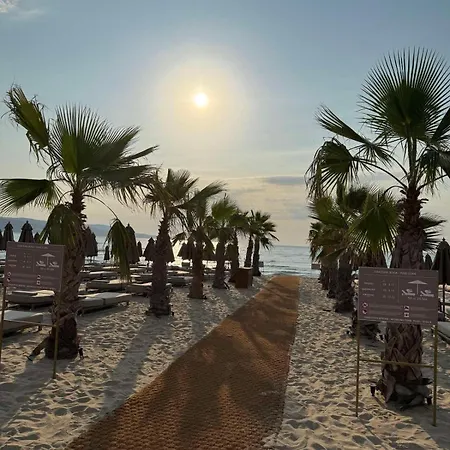 Tropic * Slantchev Briag